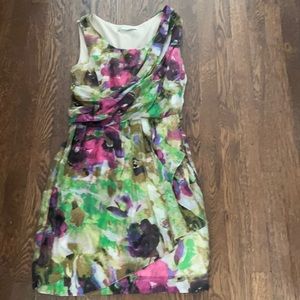 Beautiful Maggy London multi pink floral sleeveless dress